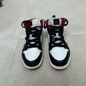 Nike Jordan 1 Mid Kids Size 3